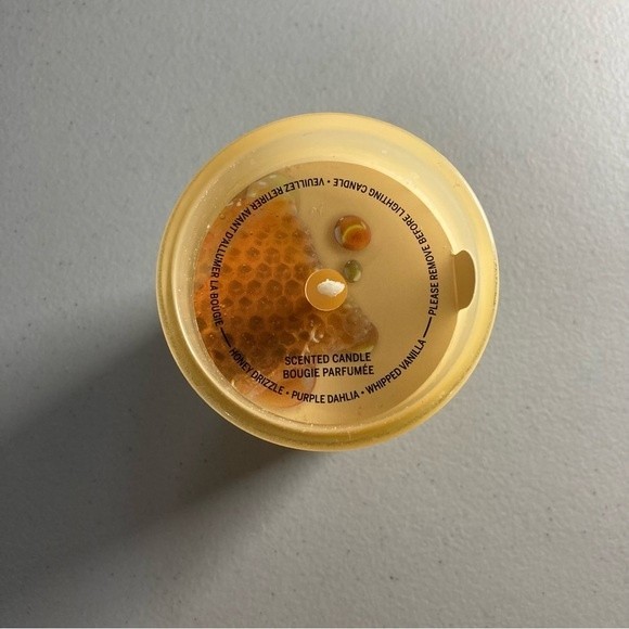 VICTORIA’S Secret PINK Honey Soy-Wax Blend Candle - Picture 3 of 3